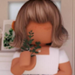 Meet your Posher, Laylah